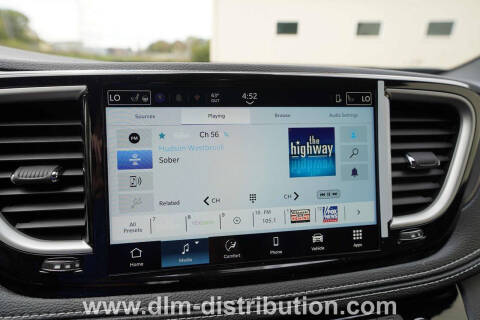 2025 Mini T Campervan Chrysler Pacifica AWD Camper V