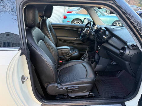 2015 MINI Hardtop 2 Door Cooper