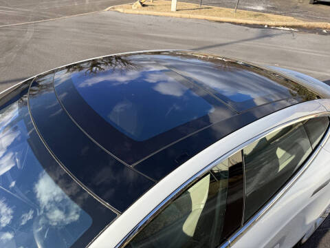 2016 Tesla Model S 70D