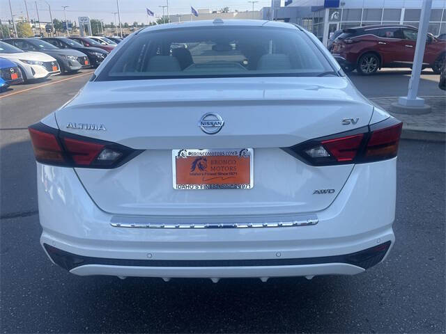 2022 Nissan Altima 2.5 SV