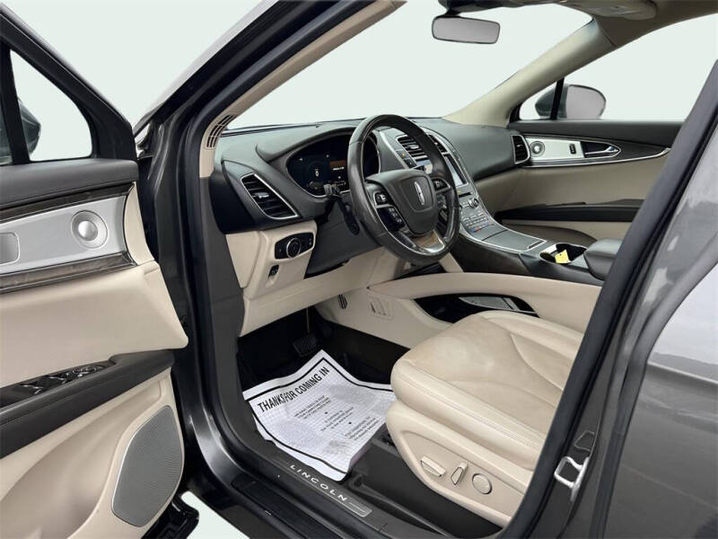 2020 Lincoln Nautilus Reserve