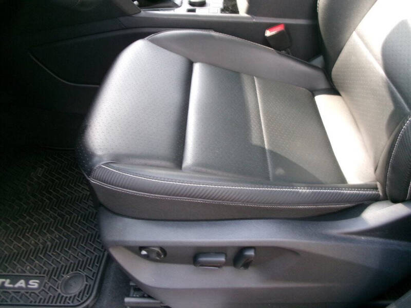 2022 Volkswagen Atlas Cross Sport V6 SE 4Motion