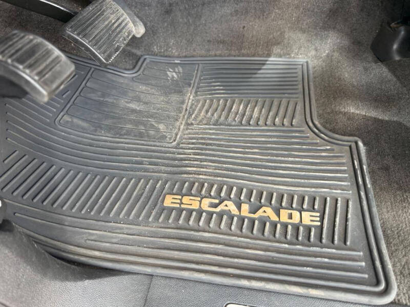 2012 Cadillac Escalade Premium