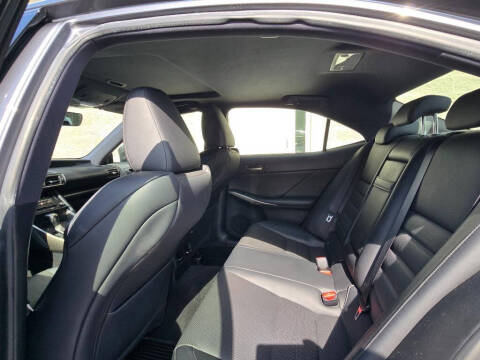 2017 Lexus IS 300