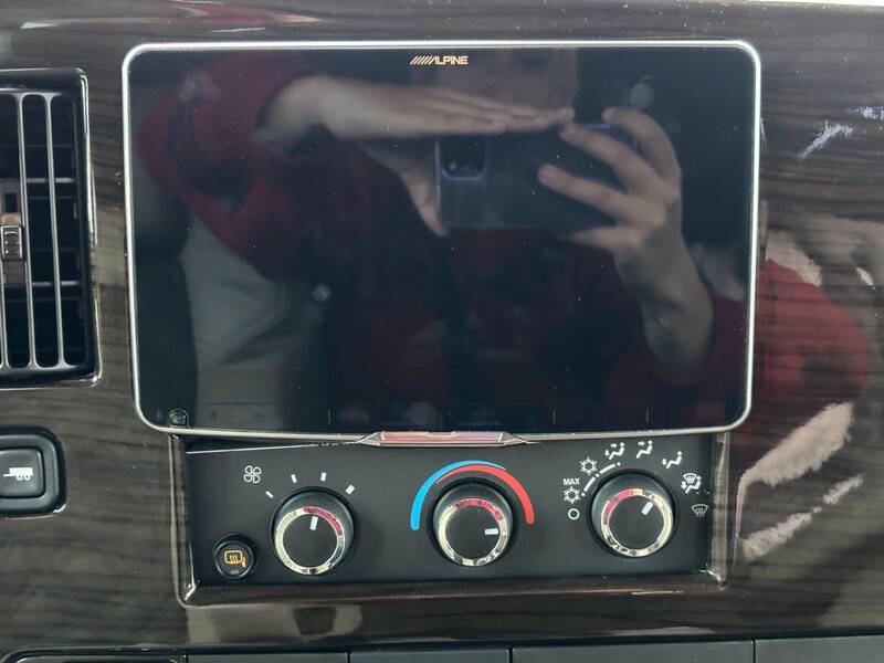 2025 GMC Savana 2500