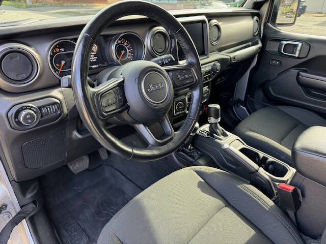 2021 Jeep Gladiator for sale at UTC Auto Brokers LLC in Everett, WA