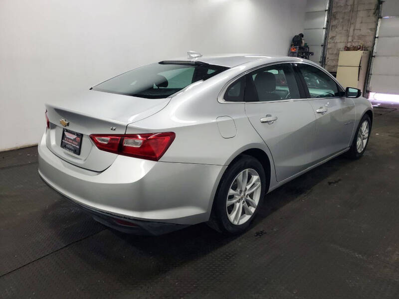 2018 Chevrolet Malibu 1LT photo 7