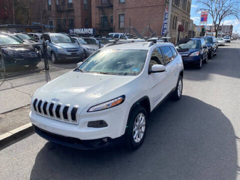 2015 Jeep Cherokee for sale at ARXONDAS MOTORS in Yonkers NY