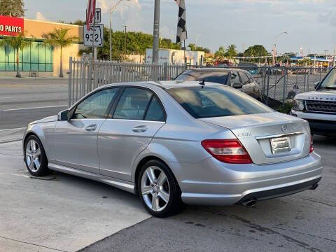 2011 Mercedes-Benz C-Class C 300 Luxury