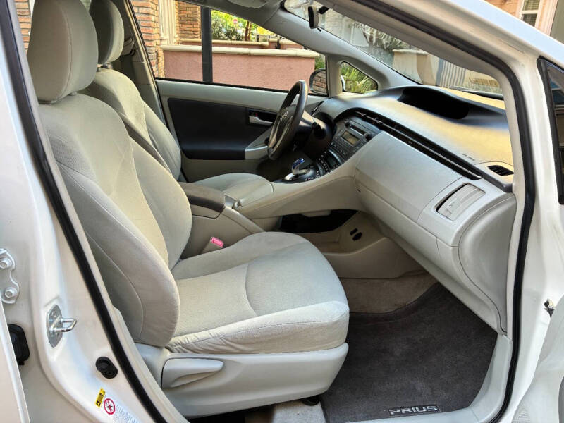 2011 Toyota Prius Three