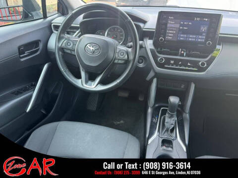 2022 Toyota Corolla Cross LE