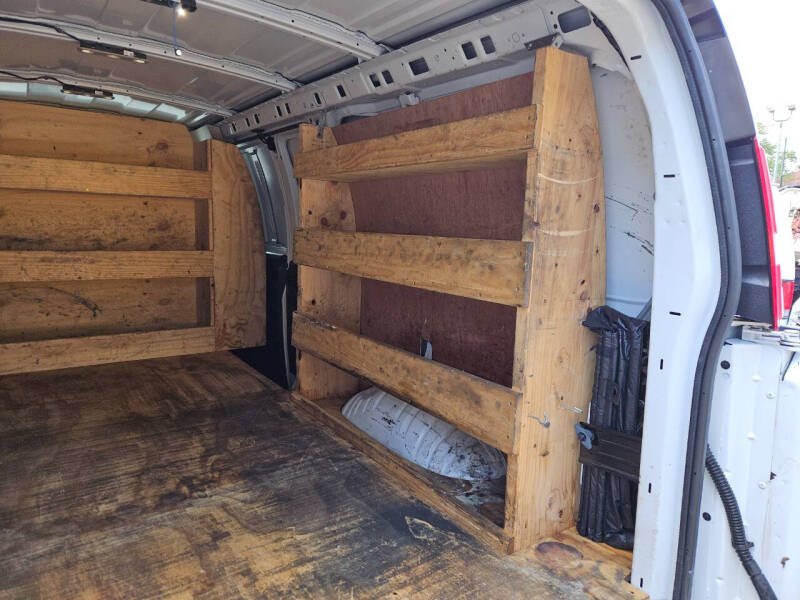 2019 Chevrolet Express 3500