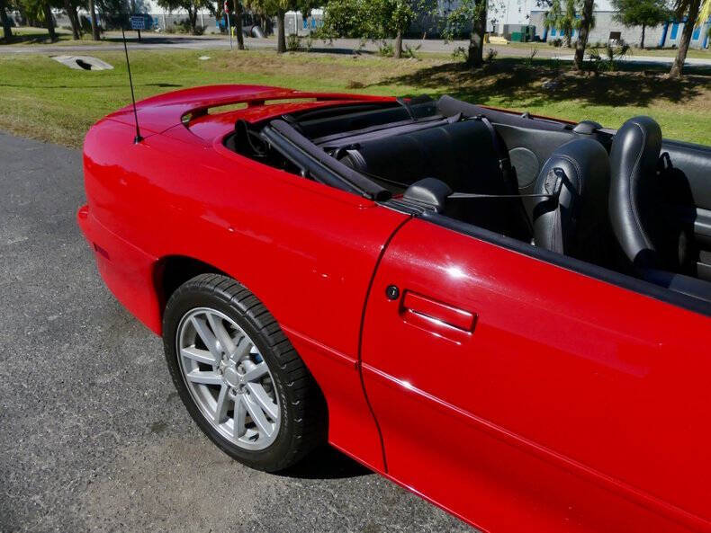 2000 Chevrolet Camaro