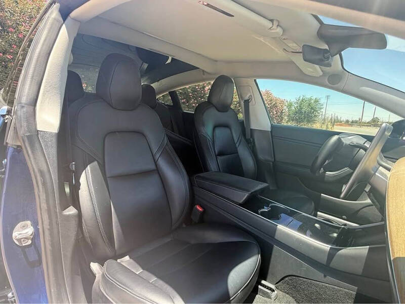 2018 Tesla Model 3 Mid Range