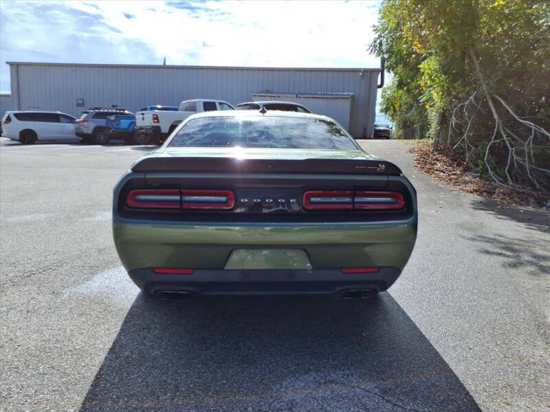 2021 Dodge Challenger