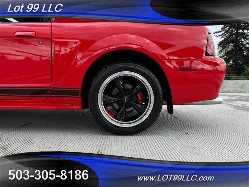 2000 Ford Mustang