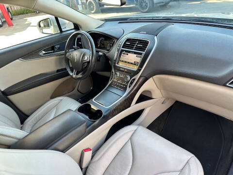 2017 Lincoln MKX Select