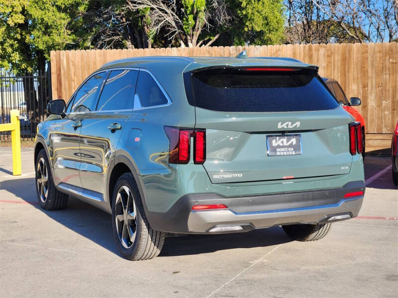 2026 Kia Sorento Hybrid EX