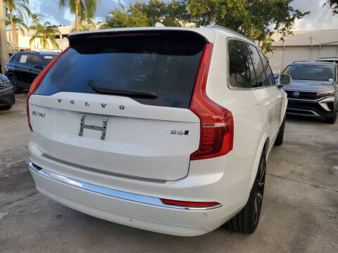 2024 Volvo XC90 B6 Plus Bright Theme 7P