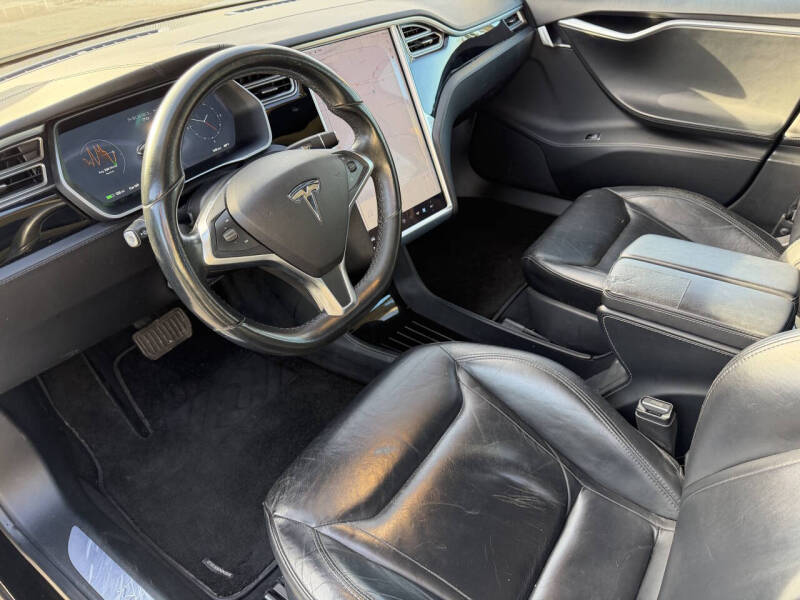 2016 Tesla Model S 70
