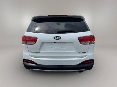 2016 Kia Sorento EX
