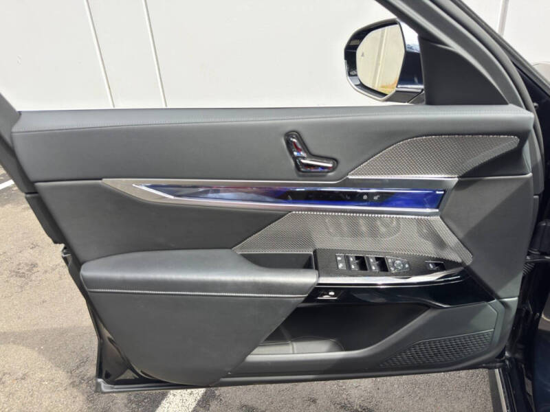 2024 BMW i7 eDrive50