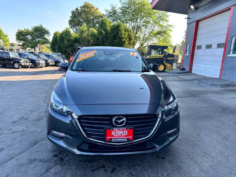 2017 Mazda MAZDA3 Touring