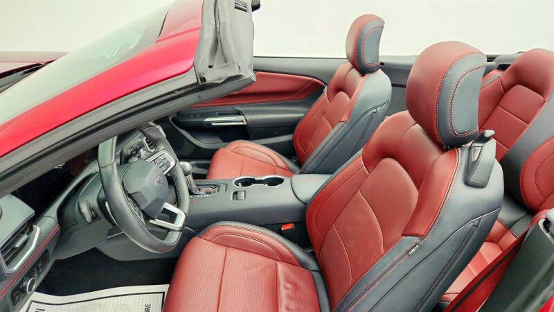 2025 Ford Mustang GT Premium