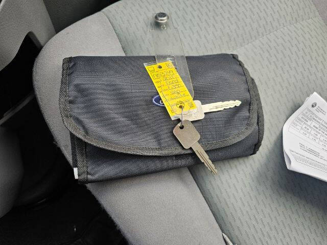 2011 Ford E-Series E-350 SD XLT