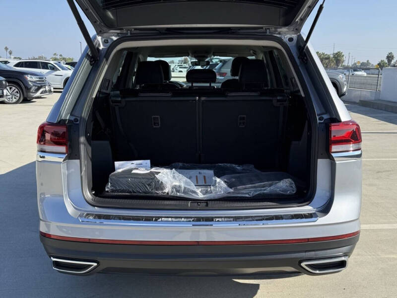 2026 Volkswagen Atlas SE