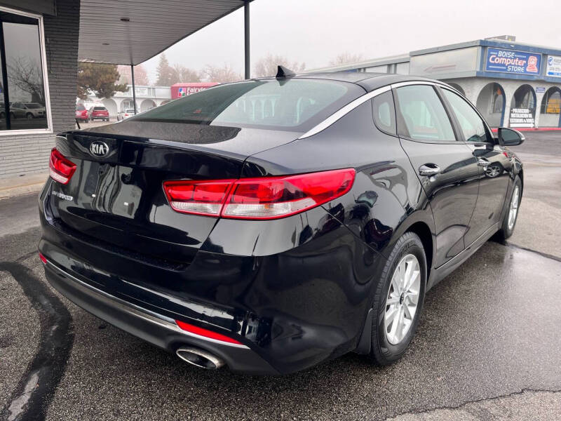 2016 Kia Optima LX photo 6