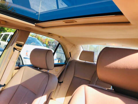 2000 Mercedes-Benz E-Class E 320