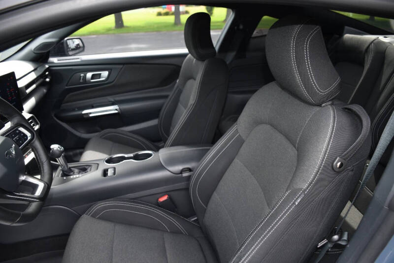 2024 Ford Mustang EcoBoost