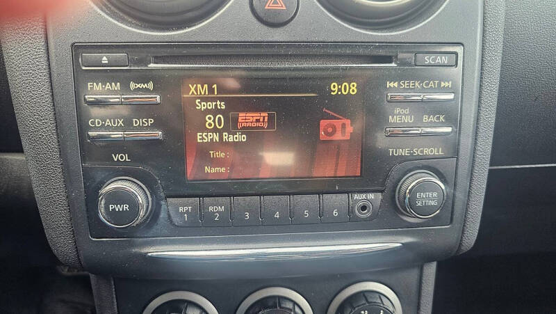 2012 Nissan Rogue S