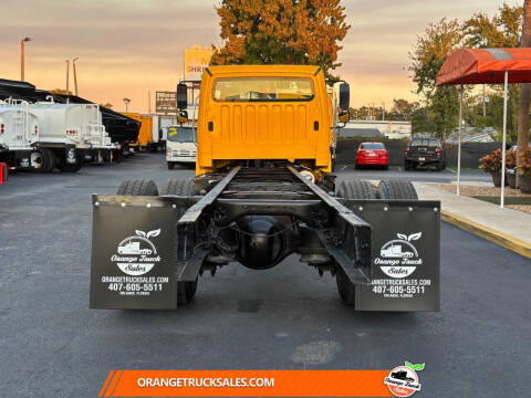 2014 Freightliner M2 106