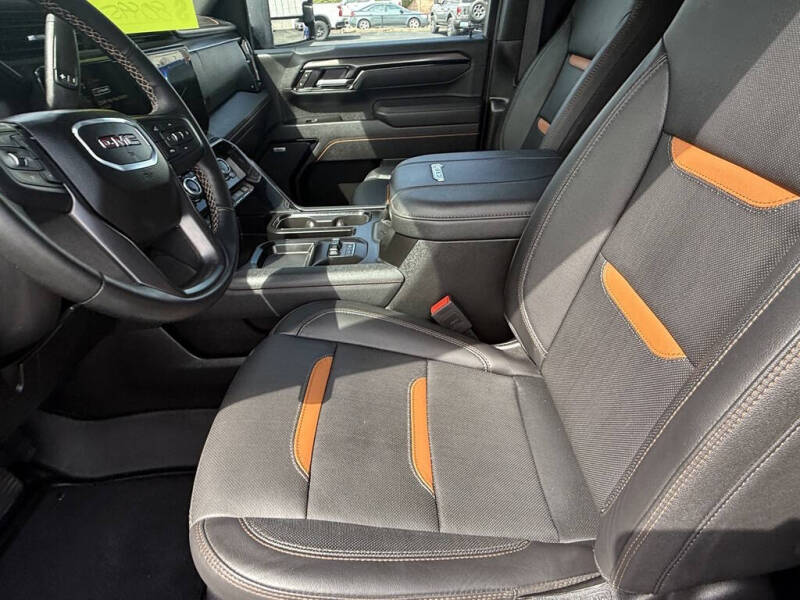 2025 GMC Sierra 2500HD