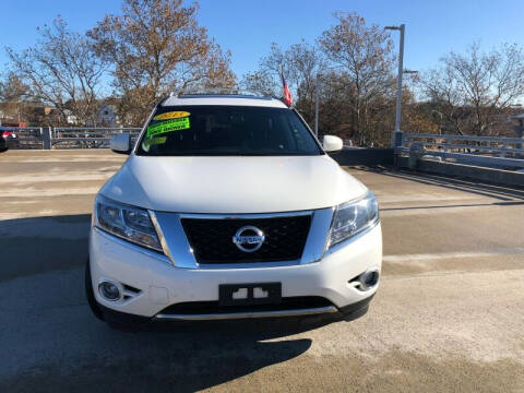 2013 Nissan Pathfinder for sale at N&B Car Sales Inc in Marlborough MA