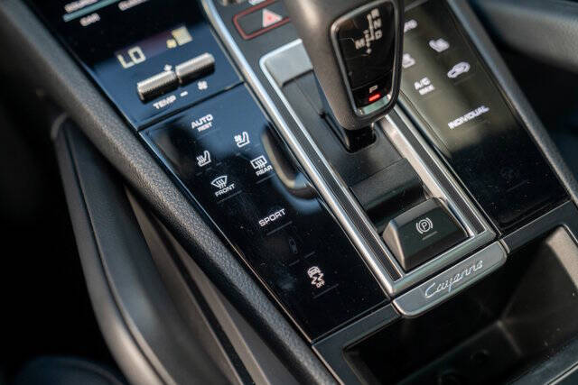 2022 Porsche Cayenne