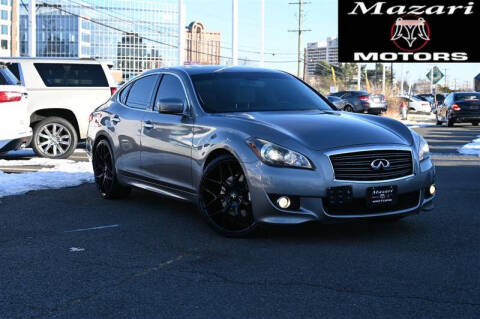 2011 Infiniti M56