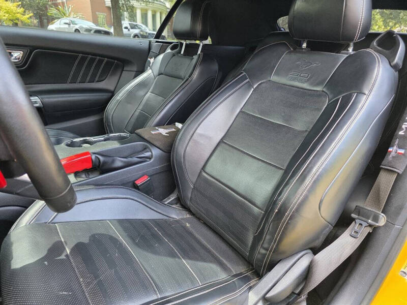 2015 Ford Mustang EcoBoost Premium