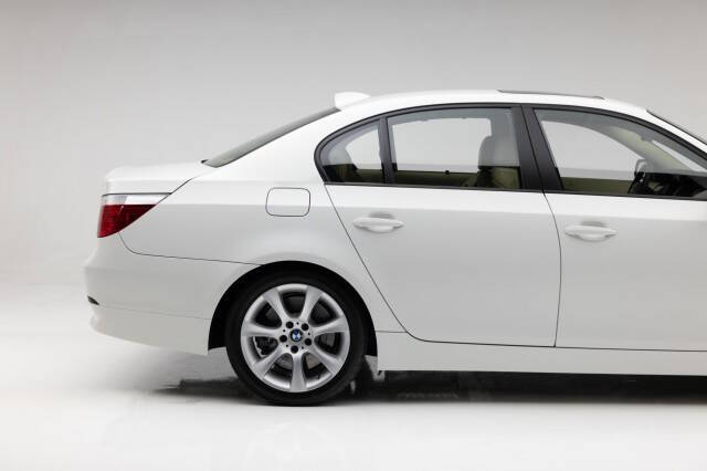 2004 BMW 5 Series 545i