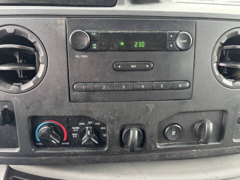 2013 Ford E-Series E-250