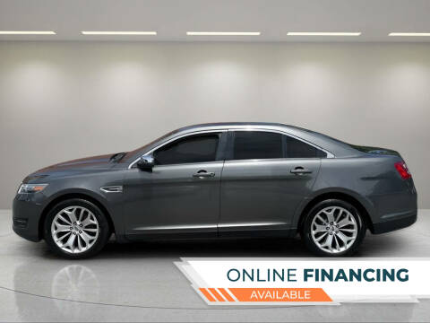 2017 Ford Taurus
