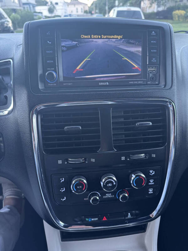 2017 Dodge Grand Caravan SXT