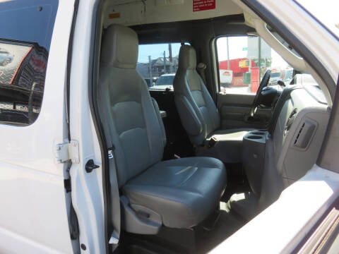 2013 Ford E-Series E-250