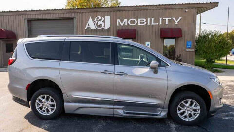 2020 Chrysler Pacifica Touring L