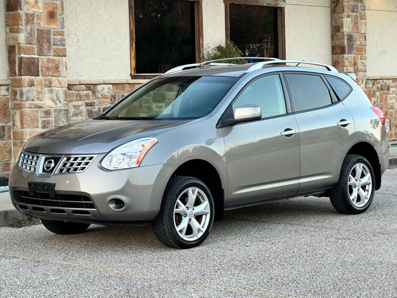 2009 Nissan Rogue S photo 2