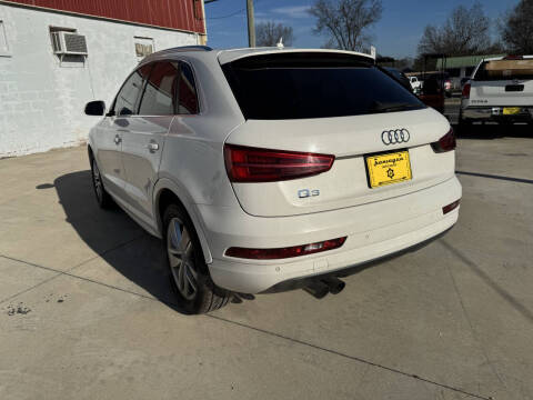 2017 Audi Q3 2.0T Premium Plus