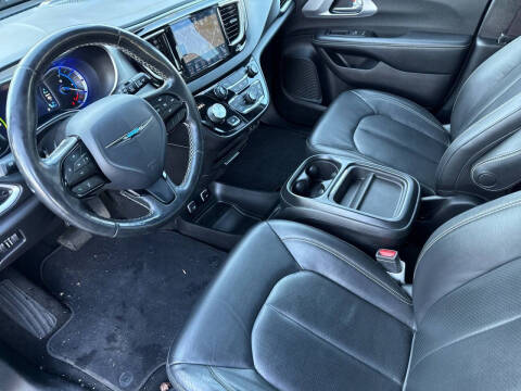 2020 Chrysler Pacifica Hybrid