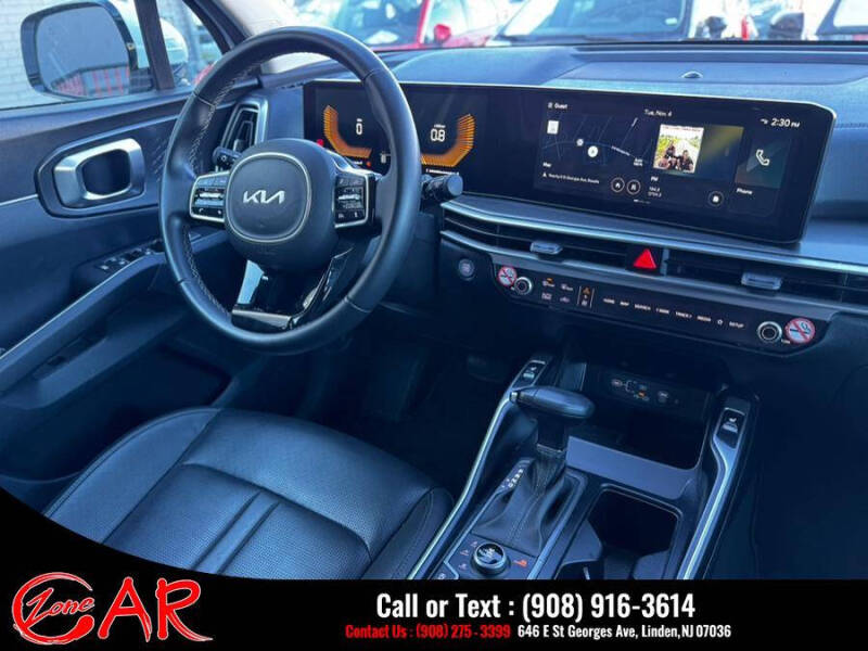 2024 Kia Sorento S